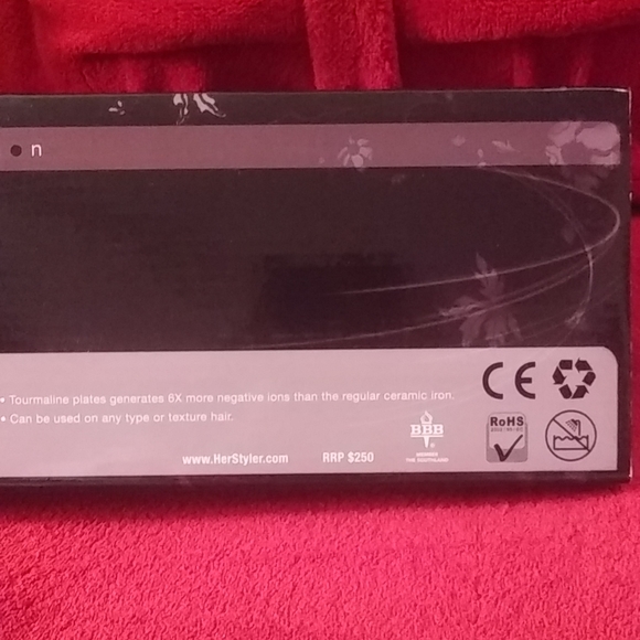 Herstyler Straighten/Curl Iron - Picture 5 of 12